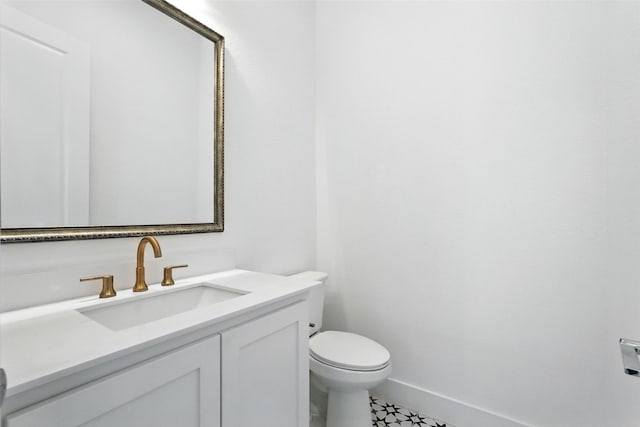 13868 Dorset Ln, Frisco, TX 75035 - bathroom featuring vanity and toilet