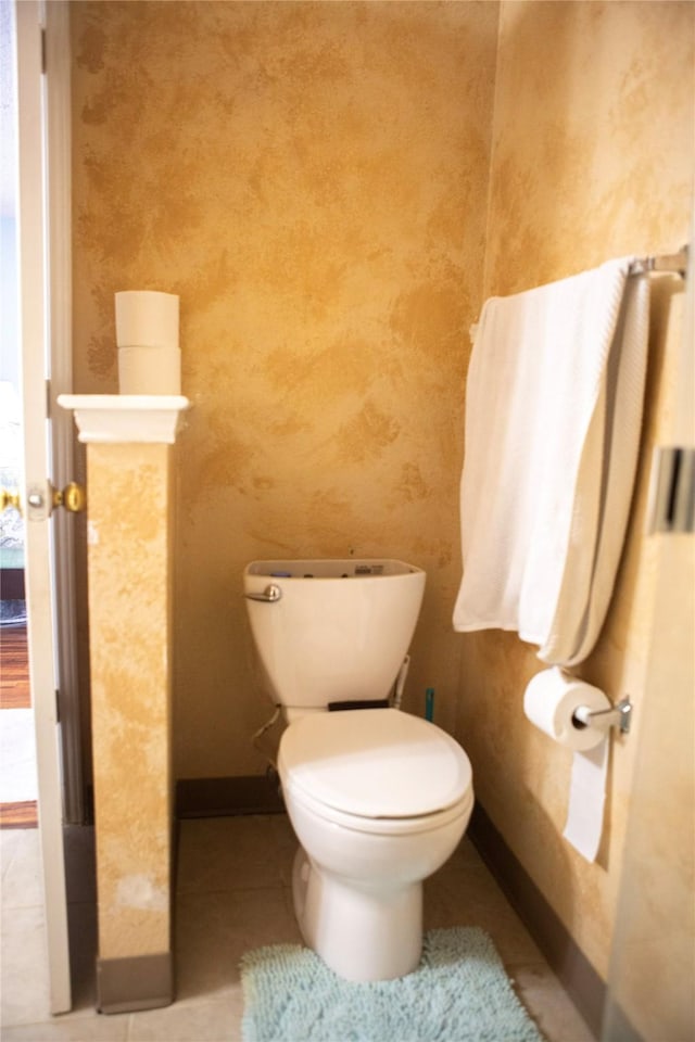 1313 Forbes Dr, Garland, TX 75040 - bathroom featuring tile patterned floors