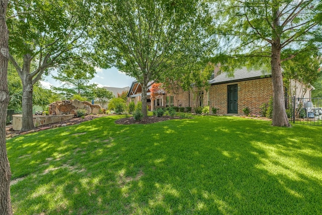 2521 Fair Oaks Ln, Prosper, TX 75078 - view of yard