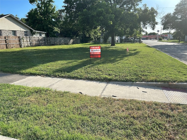 2900 Ryan Ave, Fort Worth, TX 76110