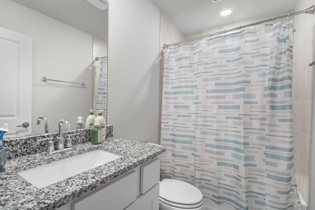332 Augusta Ct, Oak Point, TX 75068 - full bathroom featuring vanity and curtained shower