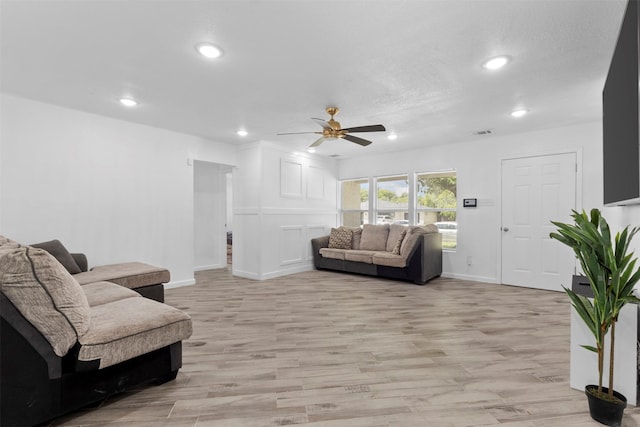 1035 Warden St, Benbrook, TX 76126 - living area featuring ceiling fan, recessed lighting, and light wood-style flooring