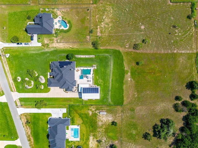 720 Glade Park Ct, Azle, TX 76020 - aerial view of a pool area