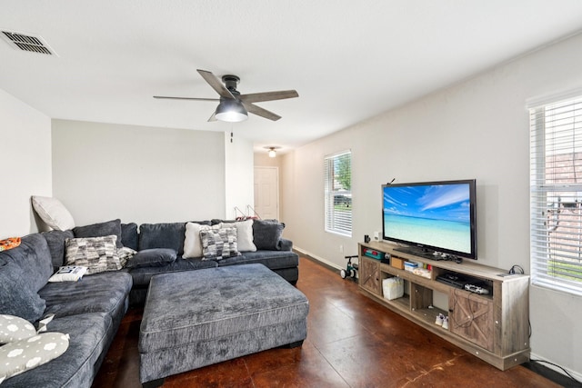 6724 Meadow Way Ln, Fort Worth, TX 76179 - living area with a ceiling fan