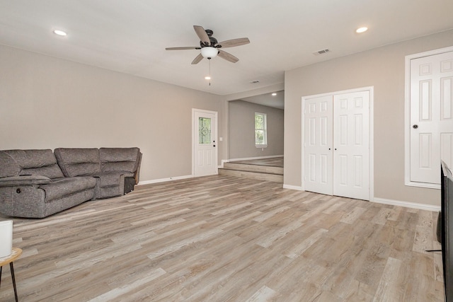 621 New Market Rd, Mesquite, TX 75149 - unfurnished room featuring a ceiling fan, light wood finished floors, and recessed lighting