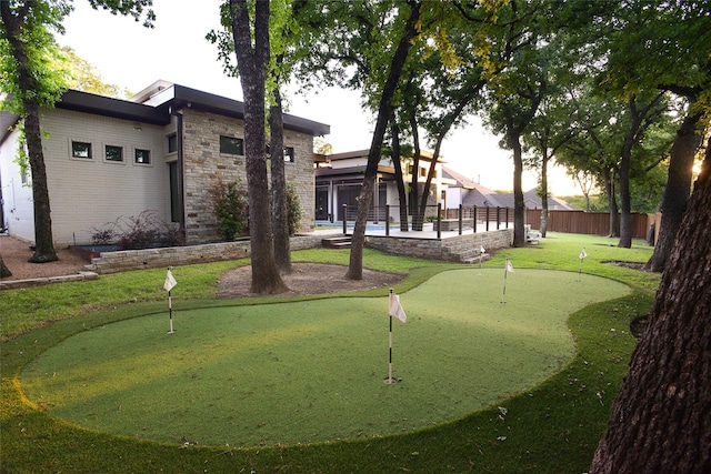 548 Oak Grove Ln, Coppell, TX 75019 - view of home's community featuring a putting area