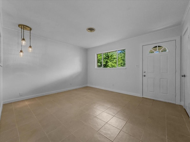 202 E Rentz St, Weatherford, TX 76086 - foyer entrance featuring ornamental molding and baseboards