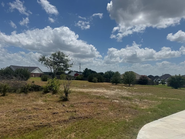 5672 Herkes Ct, Fort Worth, TX 76126
