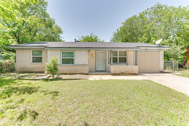 729 Grubb Cir, Mesquite, TX 75149 - single story home with brick siding