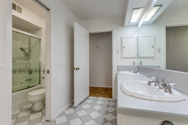 4818 Thunder Rd, Dallas, TX 75244 - full bath featuring bath / shower combo with glass door and double vanity