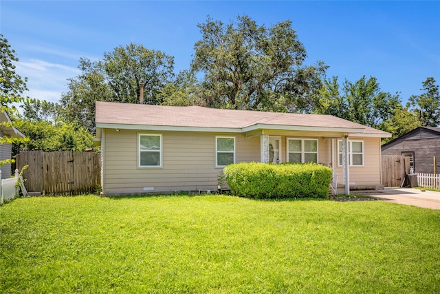 104 Charles Ln, Terrell, TX 75160 - view of front of property with crawl space