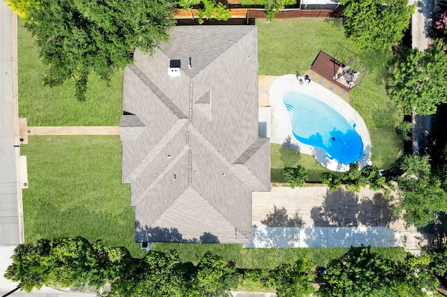 6910 Midcrest Dr, Dallas, TX 75254 - view of subject property with a pool area