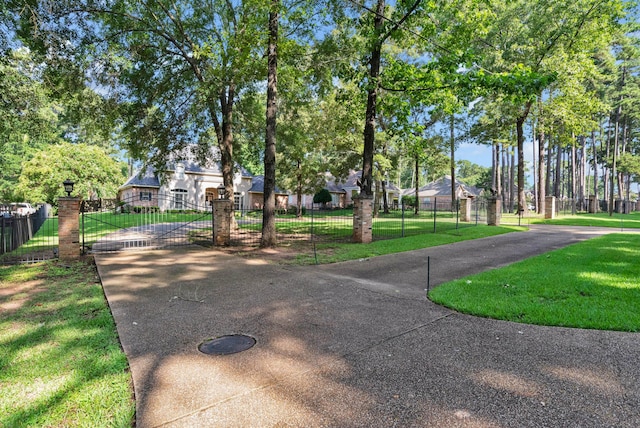 9664 Norris Ferry Rd, Shreveport, LA 71106 - surrounding community featuring a gate