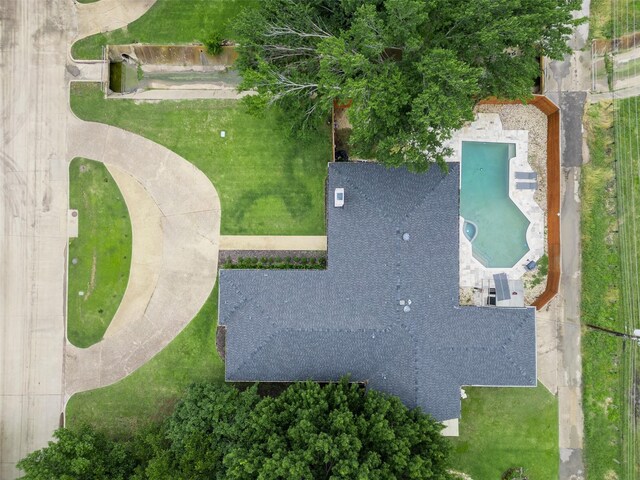 12211 Quincy Ln, Dallas, TX 75230 - aerial view of a pool