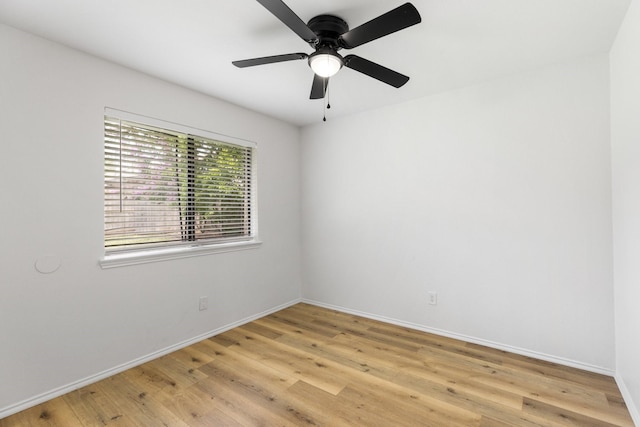 6325 Brookhaven Trl, Fort Worth, TX 76133 - unfurnished room with light wood finished floors and a ceiling fan