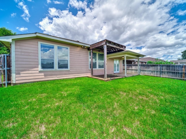 8705 Autumn Creek Trl, Fort Worth, TX 76134 - rear view of property featuring a fenced backyard and a patio