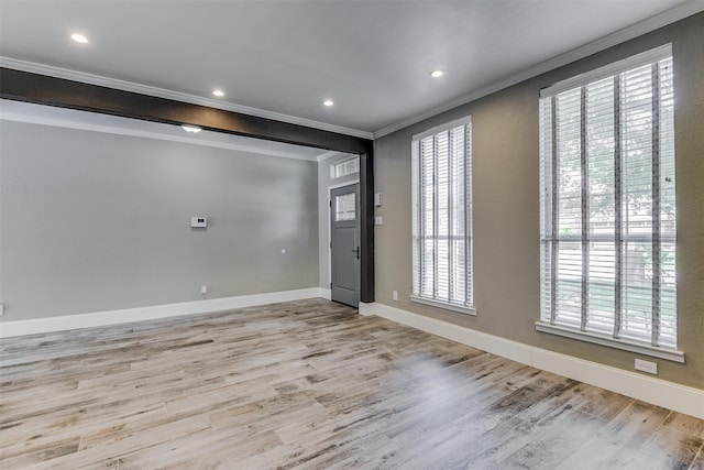 6111 Pinwood Cir, Arlington, TX 76001 - foyer entrance with crown molding, wood finished floors, and recessed lighting