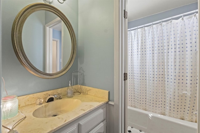 1605 Lamberth Cir, Sherman, TX 75092 - full bath with vanity and shower / bath combo