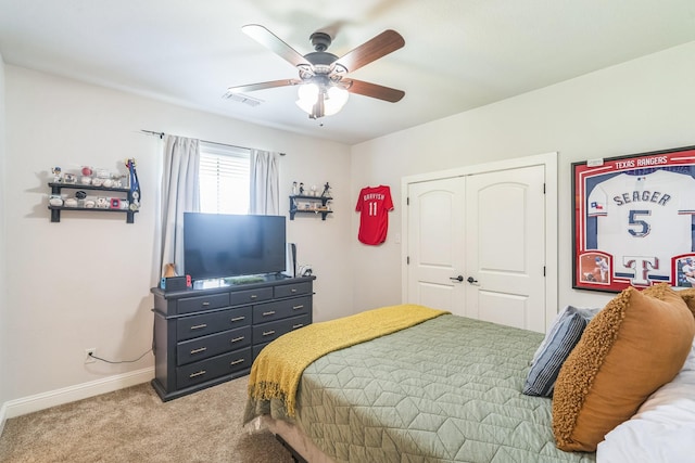 210 Walker Ct N, Waxahachie, TX 75167 - carpeted bedroom featuring a closet and ceiling fan