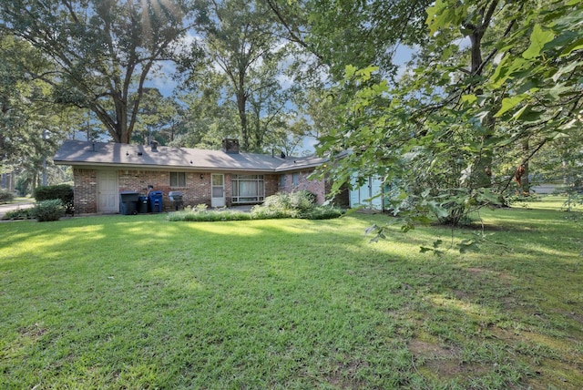 3053 Pines Rd, Shreveport, LA 71119 - view of green lawn