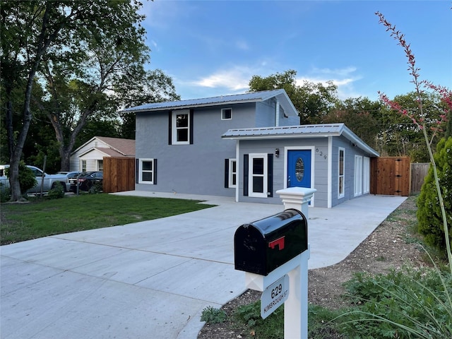 629 Kimbrough St, White Settlement, TX 76108 - view of front of home with a gate and stucco siding