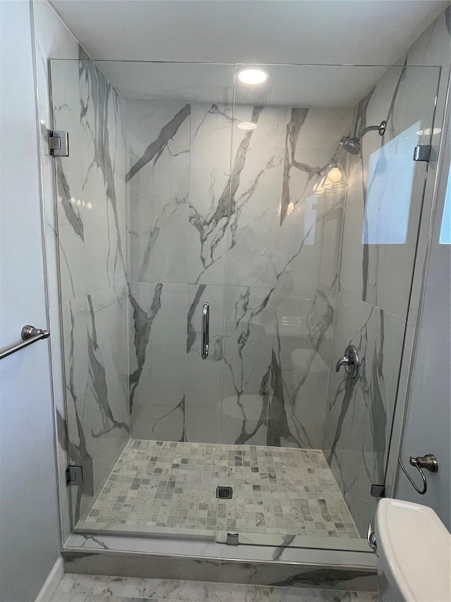 629 Kimbrough St, White Settlement, TX 76108 - full bath with a marble finish shower and marble look tile flooring