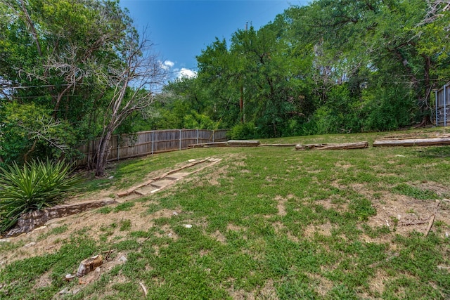 4105 Micki Lynn Ave, Fort Worth, TX 76107 - view of yard