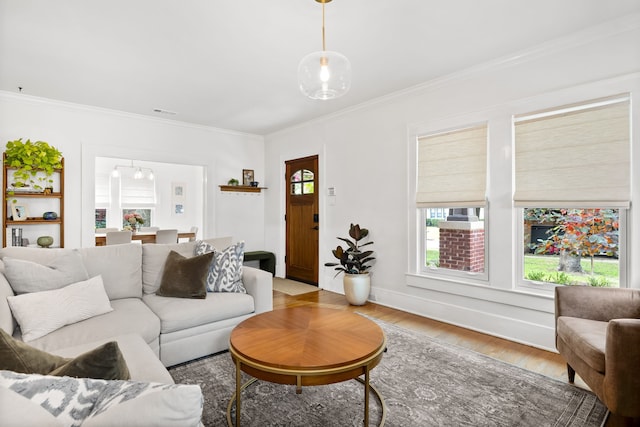 5610 Vanderbilt Ave, Dallas, TX 75206 - living area with light wood finished floors and crown molding