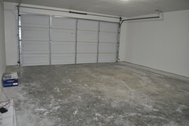110 Myrtle Ave, Waxahachie, TX 75165 - view of garage
