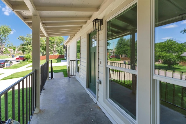 2917 NW Loraine St, Fort Worth, TX 76106 - view of porch