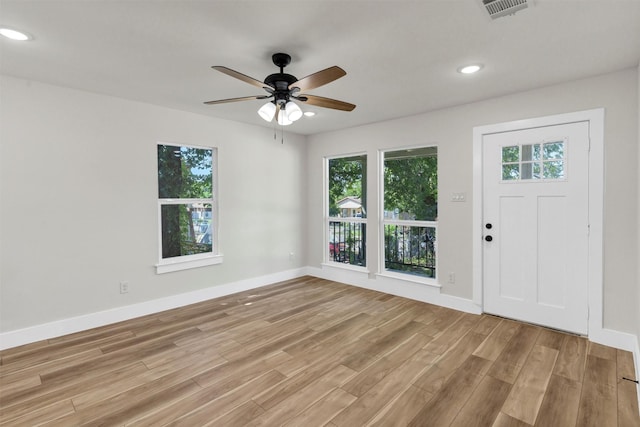 2917 NW Loraine St, Fort Worth, TX 76106 - foyer entrance featuring light wood-style floors, ceiling fan, and recessed lighting