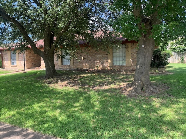 1726 Crescent Dr, Sherman, TX 75092 - view of front facade with brick siding