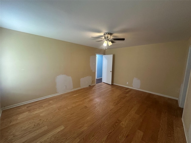 1726 Crescent Dr, Sherman, TX 75092 - spare room featuring ceiling fan and wood finished floors