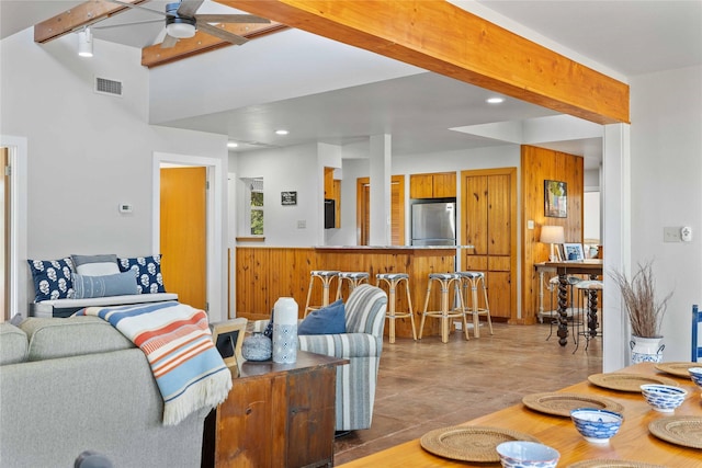 3125 County Road 264, Breckenridge, TX 76424 - living area with a ceiling fan and track lighting