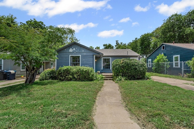 1212 E Mulkey St, Fort Worth, TX 76104 - view of front of property