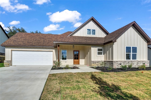 1604 Franklin St, Weatherford, TX 76086 - view of front of home with board and batten siding, an attached garage, a shingled roof, concrete driveway, and a front yard