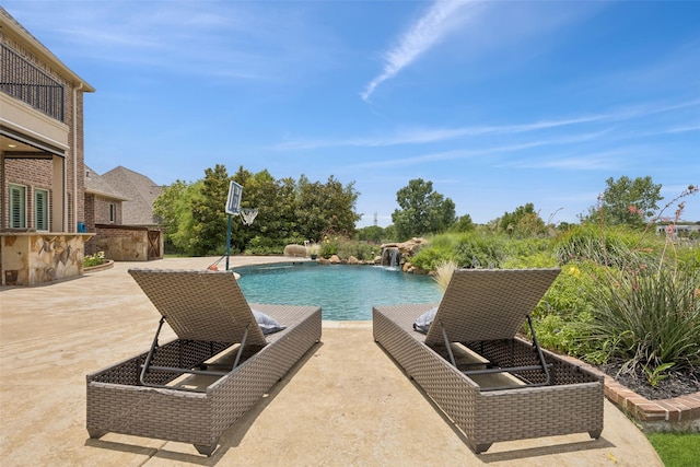 1300 Aberdeen Dr, Lucas, TX 75002 - swimming pool with a patio area