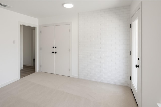 422 Birch Ln, Richardson, TX 75081 - foyer with carpet