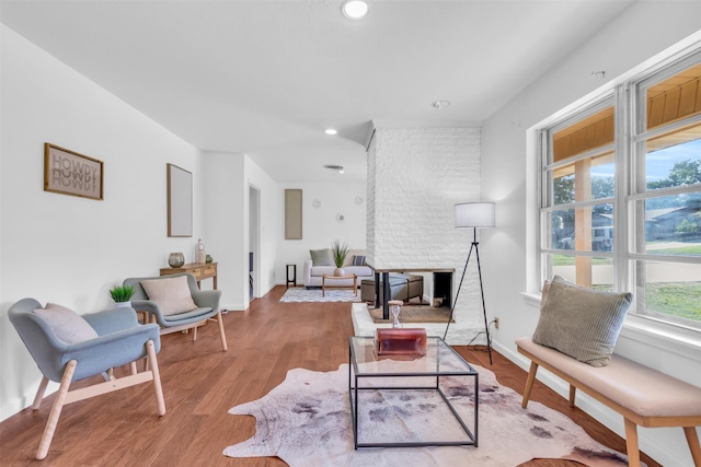 5624 Waltham Ave, Fort Worth, TX 76133 - living area featuring plenty of natural light, recessed lighting, and wood finished floors
