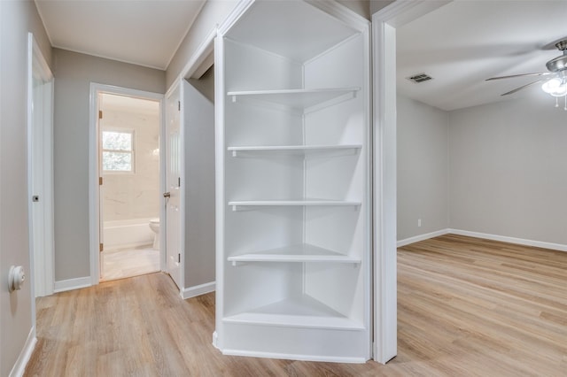 1712 Arbor Ln, Arlington, TX 76010 - view of closet