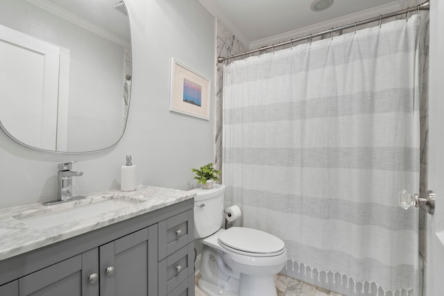 3216 Lovers Ln, University Park, TX 75225 - bathroom featuring crown molding, vanity, and curtained shower