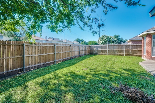 5615 Wellston Dr, Arlington, TX 76018 - view of fenced backyard