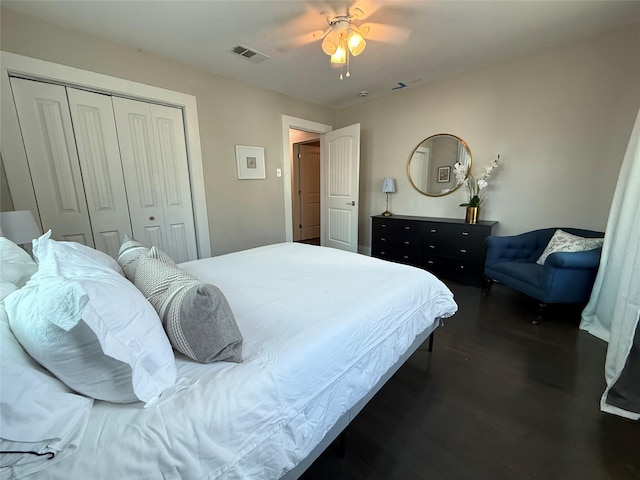317 W Monterey St, Denison, TX 75020 - bedroom with a closet, dark wood-type flooring, and a ceiling fan