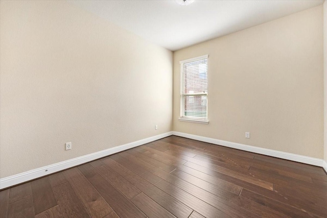 632 Fishback Cir, Plano, TX 75074 - empty room with dark wood finished floors