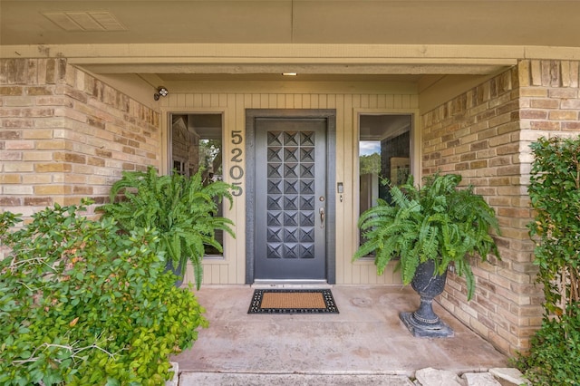 5205 Shady Springs Ct, Arlington, TX 76017 - entrance to property with brick siding