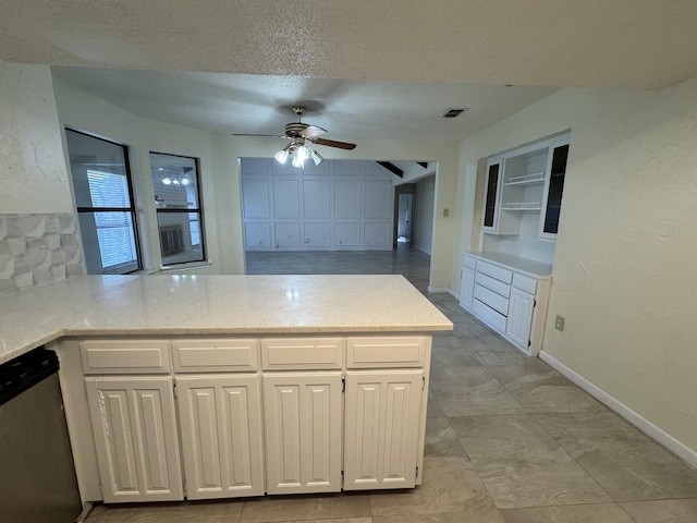 510 Betsy Ross Dr, Arlington, TX 76002 - kitchen with stainless steel dishwasher, a peninsula, and a ceiling fan