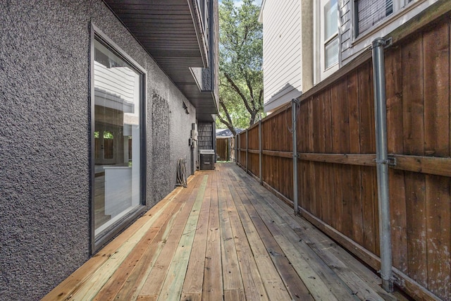 4942 Thunder Rd, Dallas, TX 75244 - view of deck