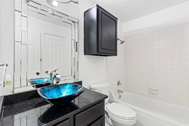 2707 Garden Springs Dr, Richardson, TX 75082 - full bath with vanity and shower / tub combination