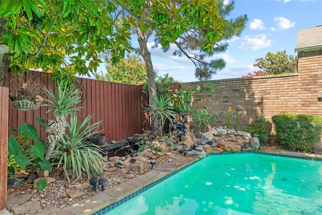 2707 Garden Springs Dr, Richardson, TX 75082 - view of pool featuring a fenced backyard