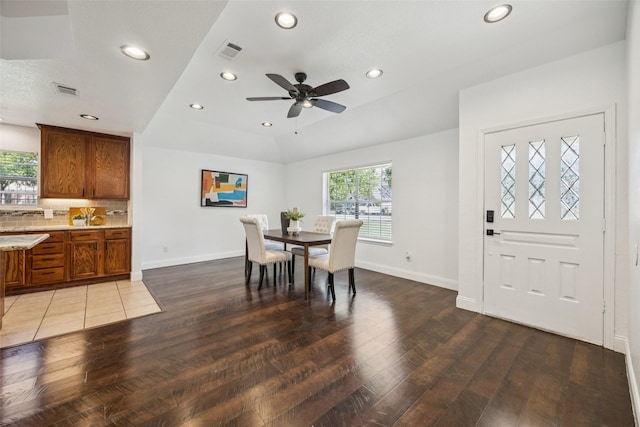 321 Malero Dr, Grand Prairie, TX 75051 - dining area with light wood-type flooring, plenty of natural light, recessed lighting, and ceiling fan